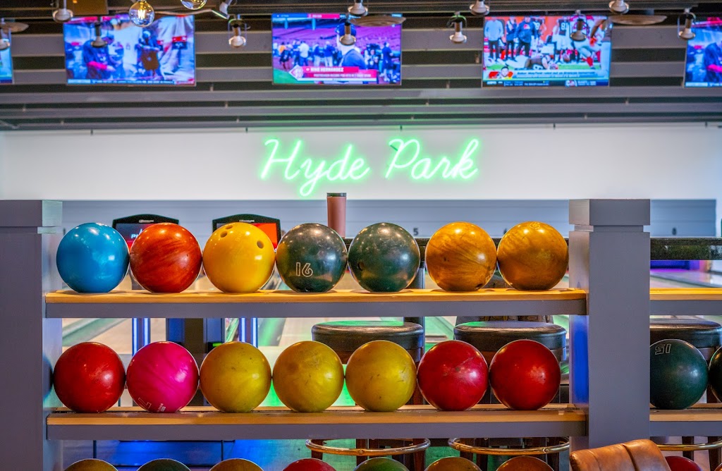 Seven Ten Social | restaurant | 1055 E 55th St, Chicago, IL 60615, USA | 7733472695 OR +1 773-347-2695