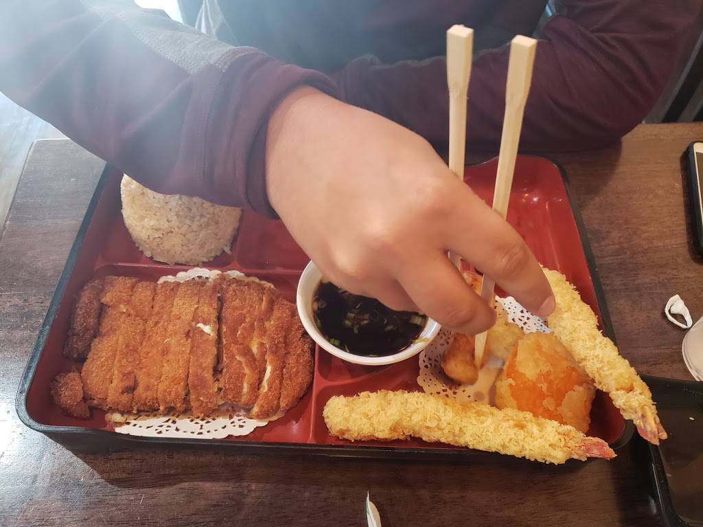 Hokkaido Restaurant | restaurant | 175 Freedom Way, Midway Park, NC 28544, USA | 9105775808 OR +1 910-577-5808