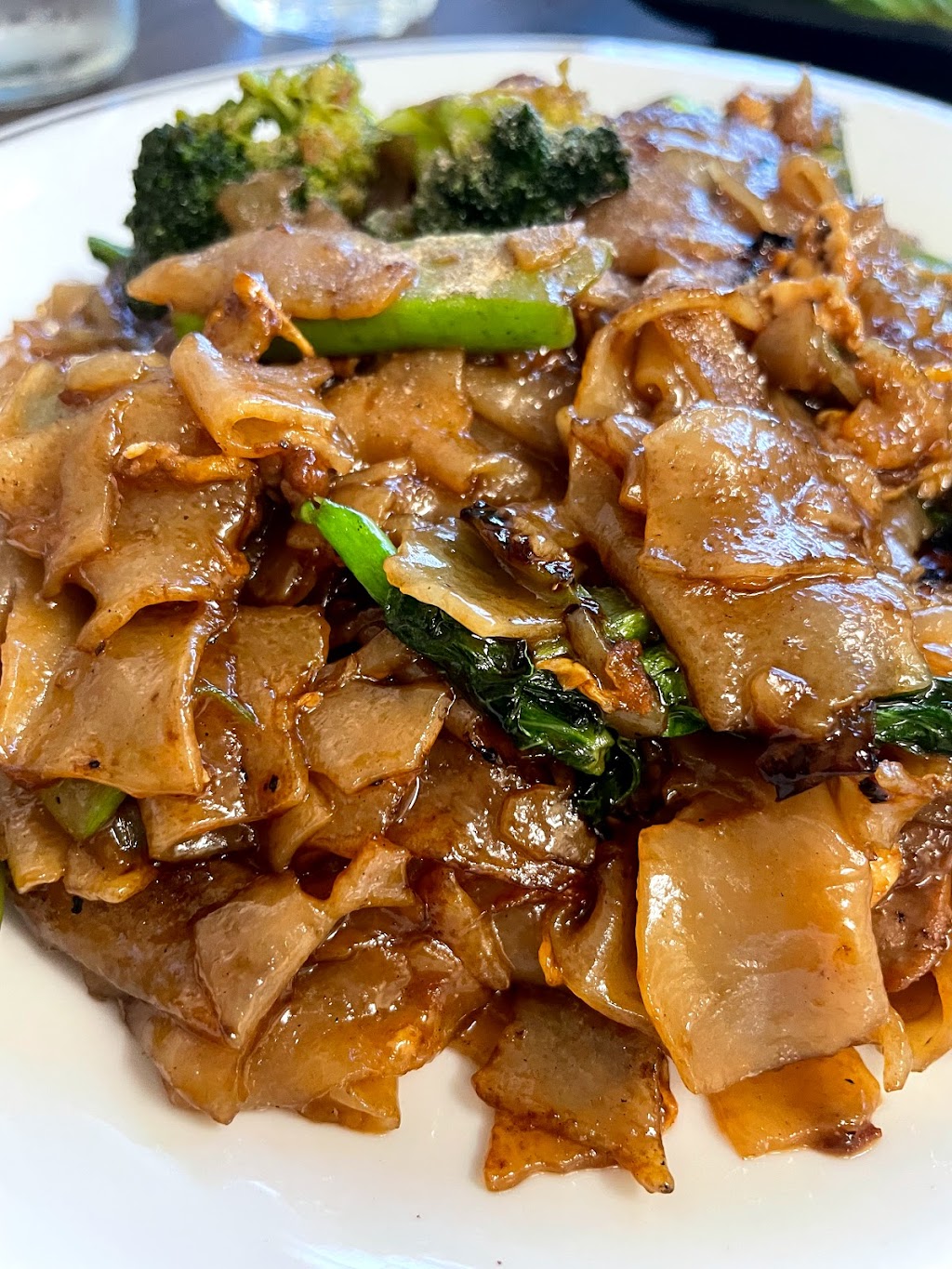 Chill D Taste Thai | restaurant | 16711 Union Tpke, Queens, NY 11366, USA | 9293860017 OR +1 929-386-0017