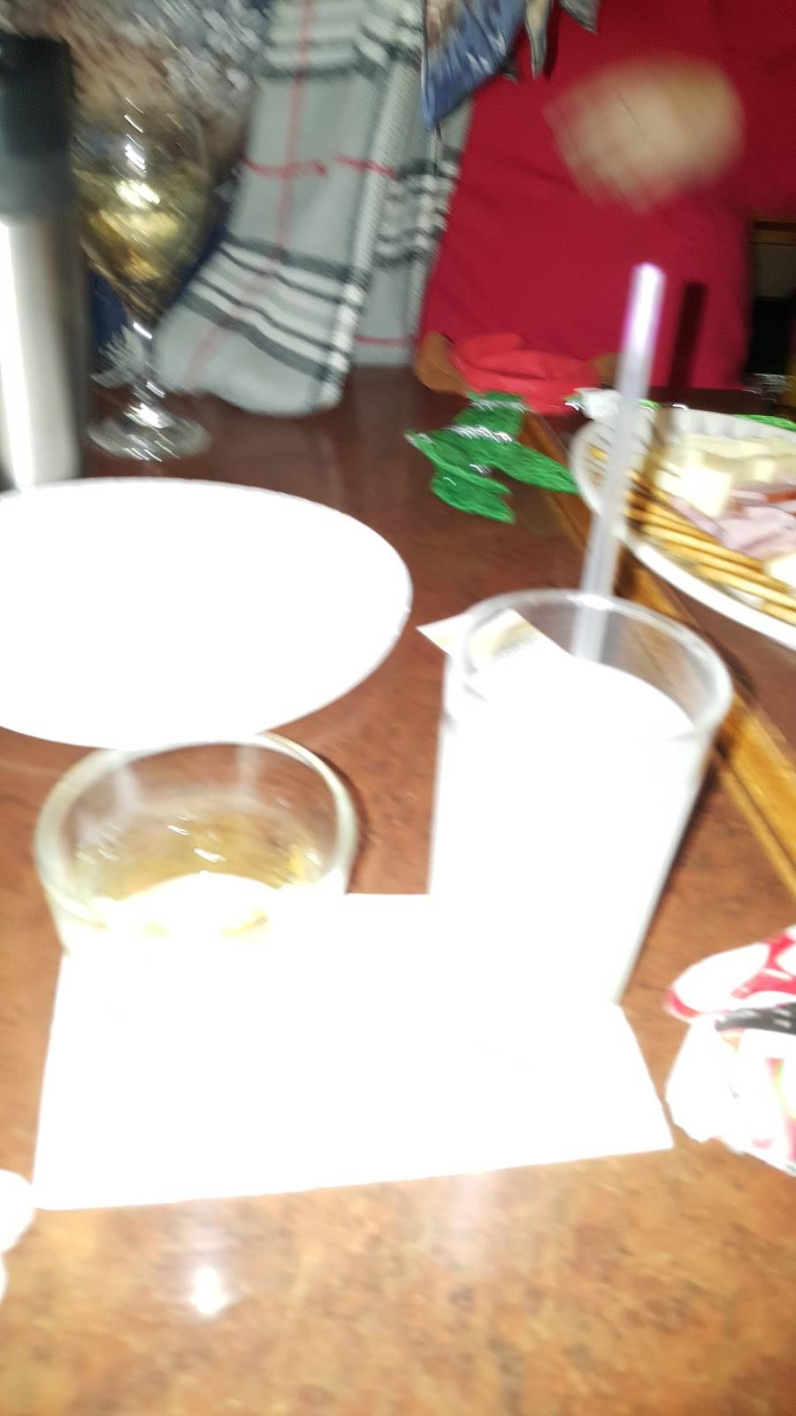 The Rivers Edge Pub & Grille | restaurant | 29 N Main St, Beacon Falls, CT 06403, USA | 2036328892 OR +1 203-632-8892