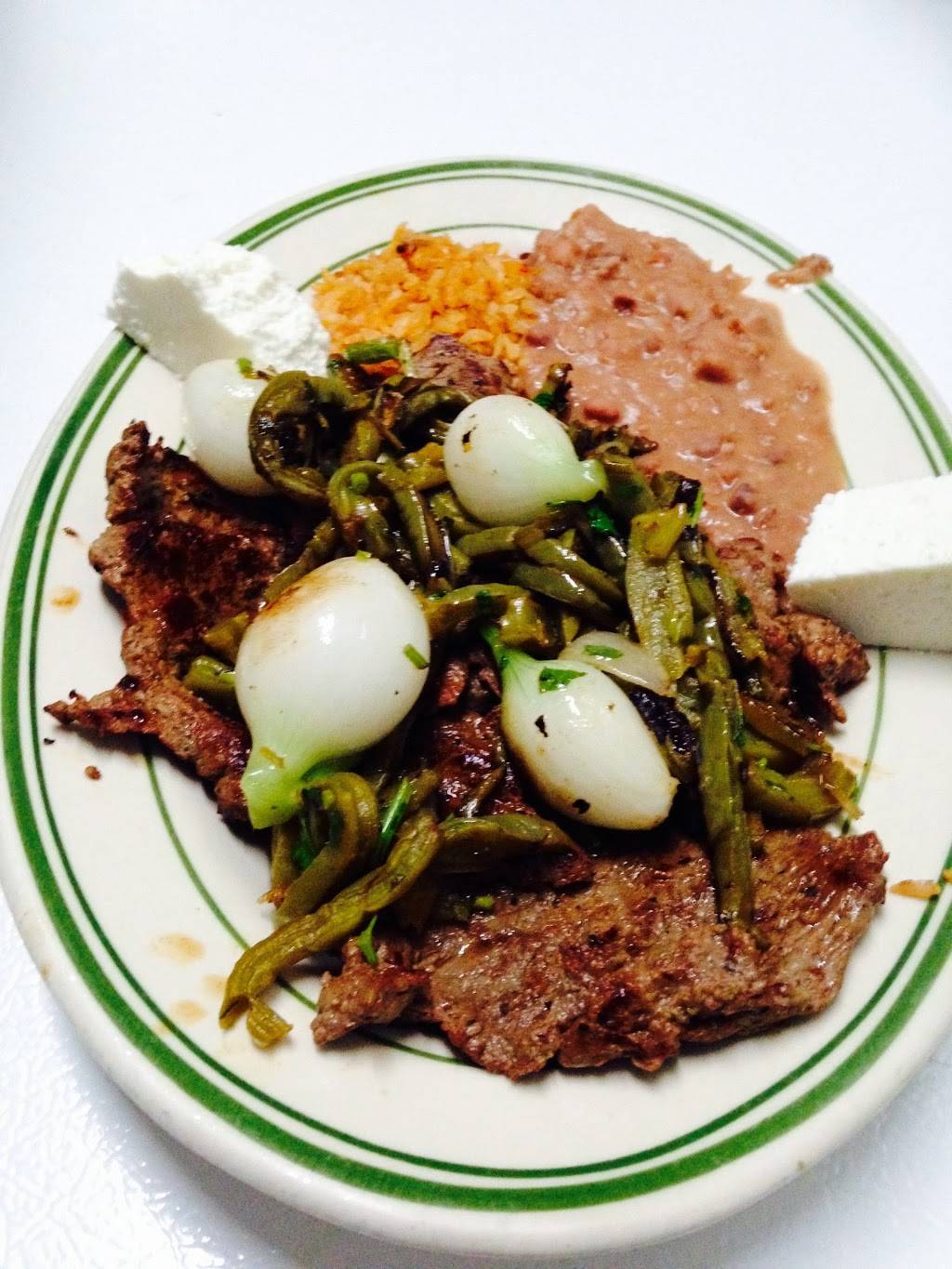 Mi Pueblito | restaurant | 111 E 167th St, Bronx, NY 10452, USA | 7185884023 OR +1 718-588-4023