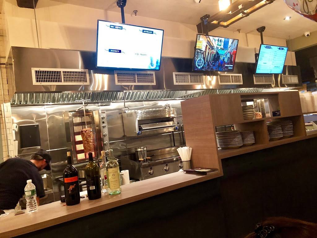 Jackson Gyro | cafe | 85-30 37th Ave, Jackson Heights, NY 11372, USA | 7184339408 OR +1 718-433-9408