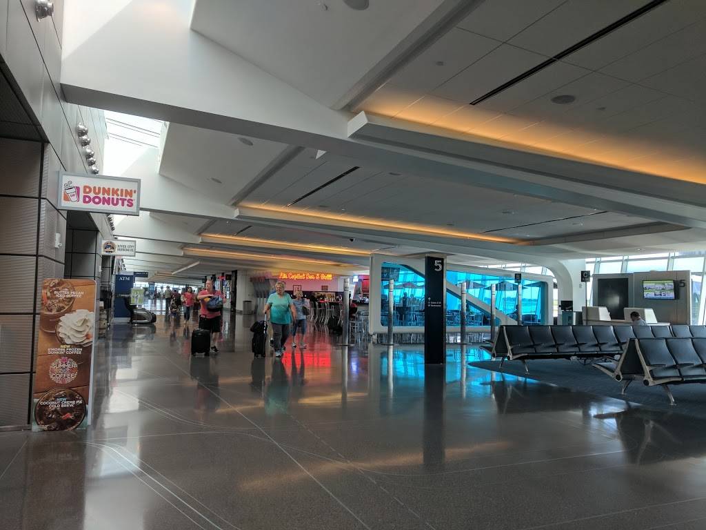 Chick-fil-A | restaurant | 2277 Eisenhower Airport Pkwy, Wichita, KS 67209, USA | 8662322040 OR +1 866-232-2040