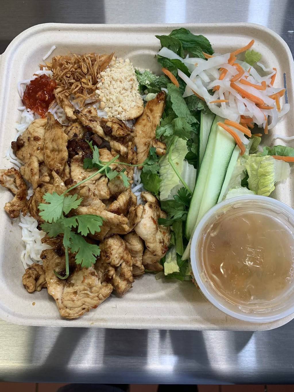 Saigon Café | restaurant | 548 E Cotati Ave, Cotati, CA 94931, USA | 7076645925 OR +1 707-664-5925