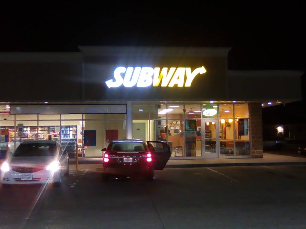 Subway | restaurant | 3120 W Cardinal Dr, Beaumont, TX 77705, USA | 4098404700 OR +1 409-840-4700