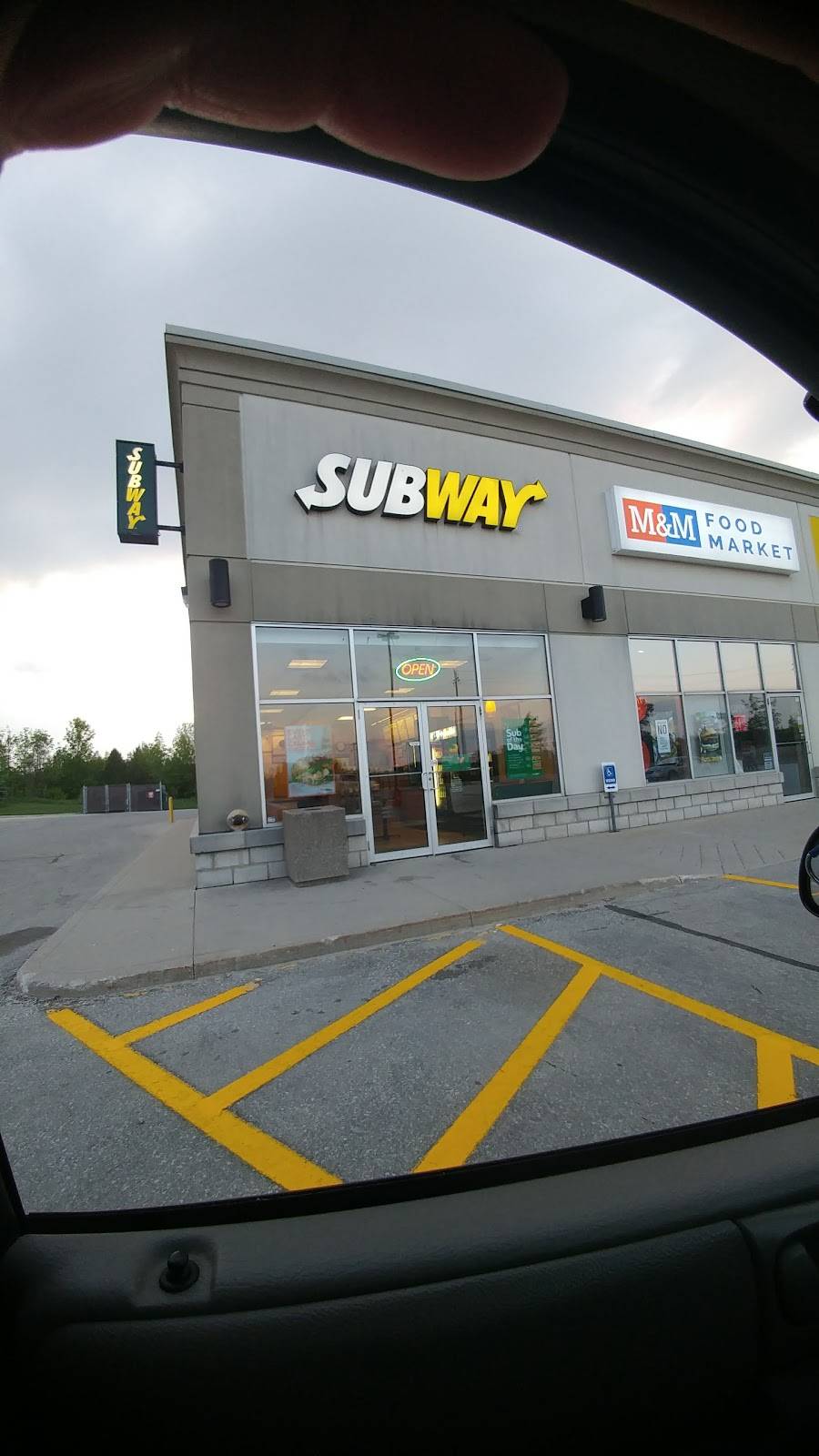 Subway | restaurant | 781 Broadway St #771, Kincardine, ON N2Z 2C9, Canada | 5193965959 OR +1 519-396-5959