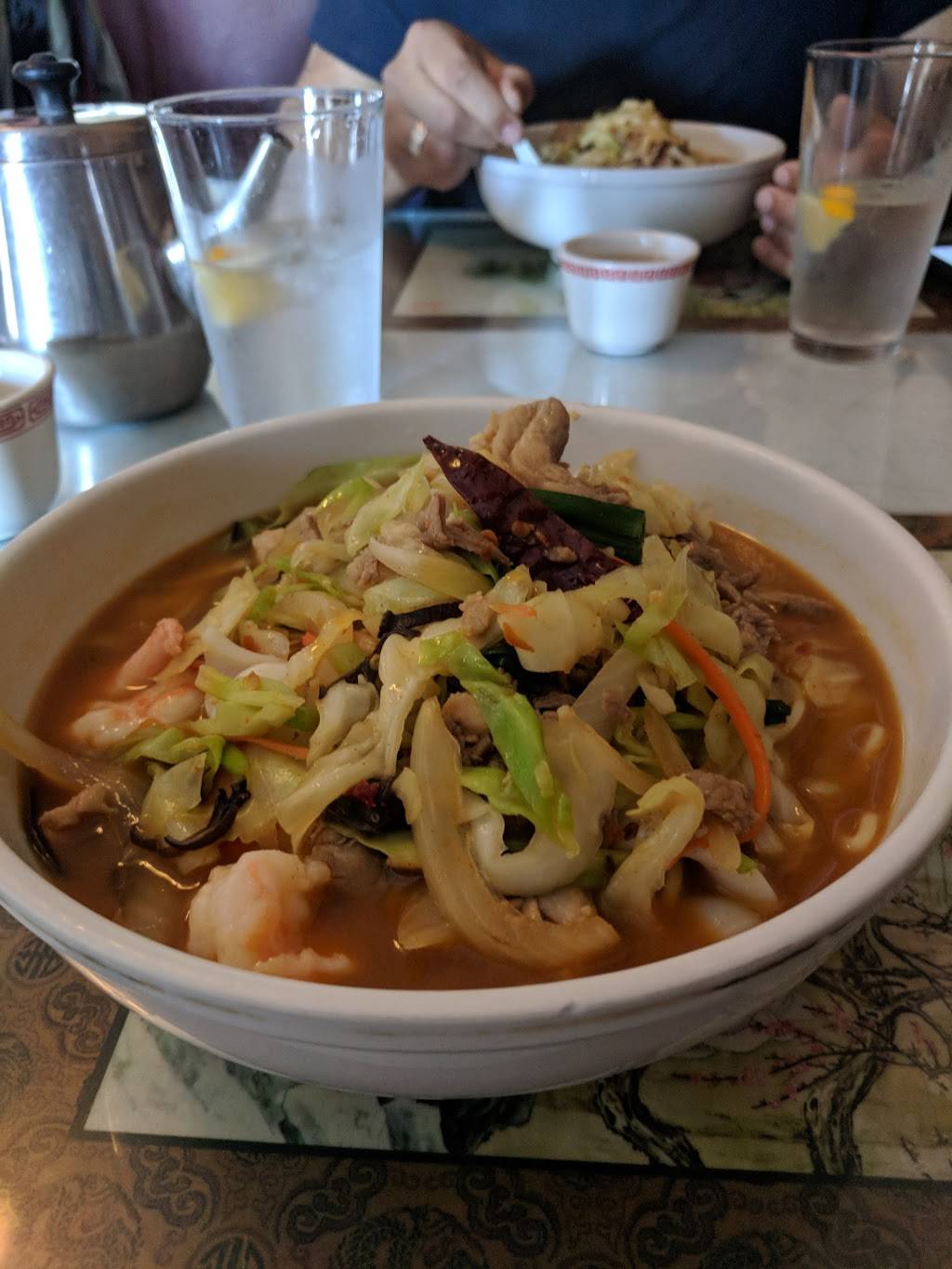 New Yen Ching Restaurant | restaurant | 6511 Pacific Ave, Stockton, CA 95207, USA | 2099570913 OR +1 209-957-0913