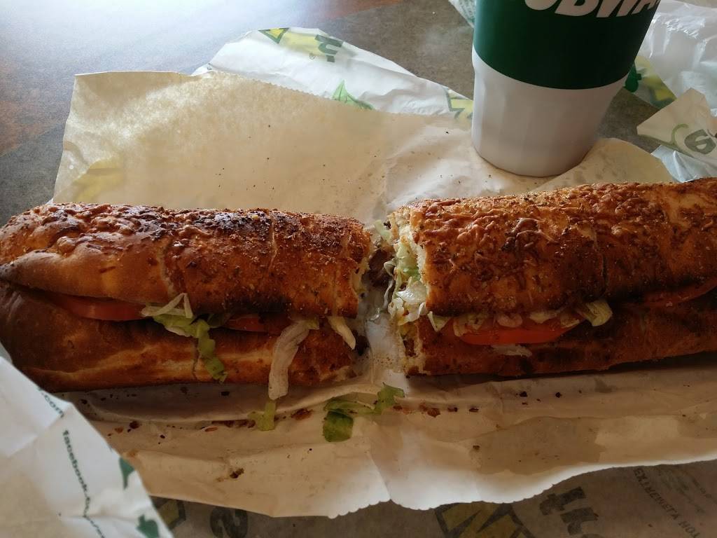 Subway Restaurants | restaurant | 3541 1st St E, Bradenton, FL 34208, USA | 9417480073 OR +1 941-748-0073