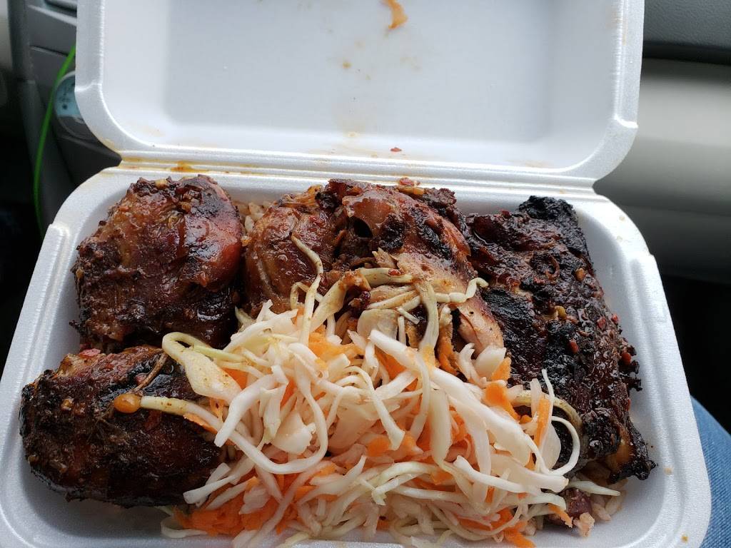 Kitchen King Jerk | restaurant | 2079 Lawrence Ave W, York, ON M9N 3P5, Canada | 6473467997 OR +1 647-346-7997