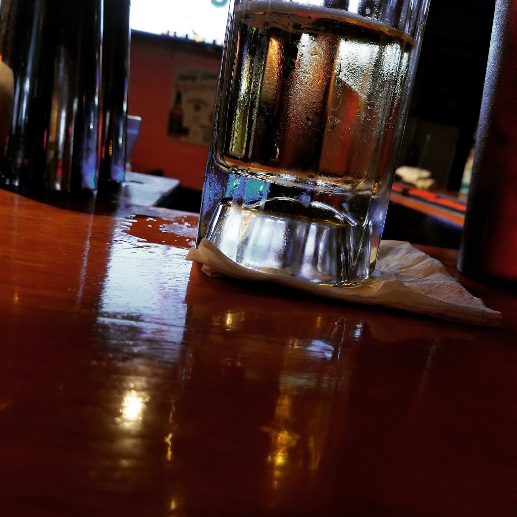 High 5 Sports Bar & Grill | restaurant | 305 W Trinity Ln, Nashville, TN 37207, USA | 6156788219 OR +1 615-678-8219