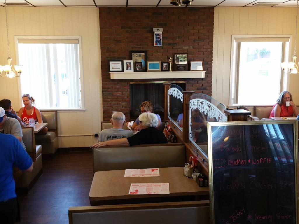 American Pancake House | restaurant | 508 N Dixie Way, Roseland, IN 46637, USA | 5742470810 OR +1 574-247-0810