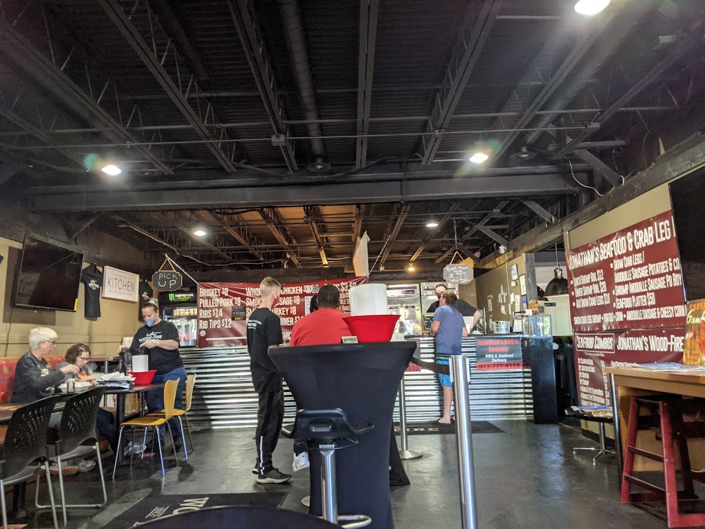 Jonathans Wood-Fire BBQ & Seafood | restaurant | 2111 E Crossroads Ln #106, Olathe, KS 66062, USA | 9137776115 OR +1 913-777-6115