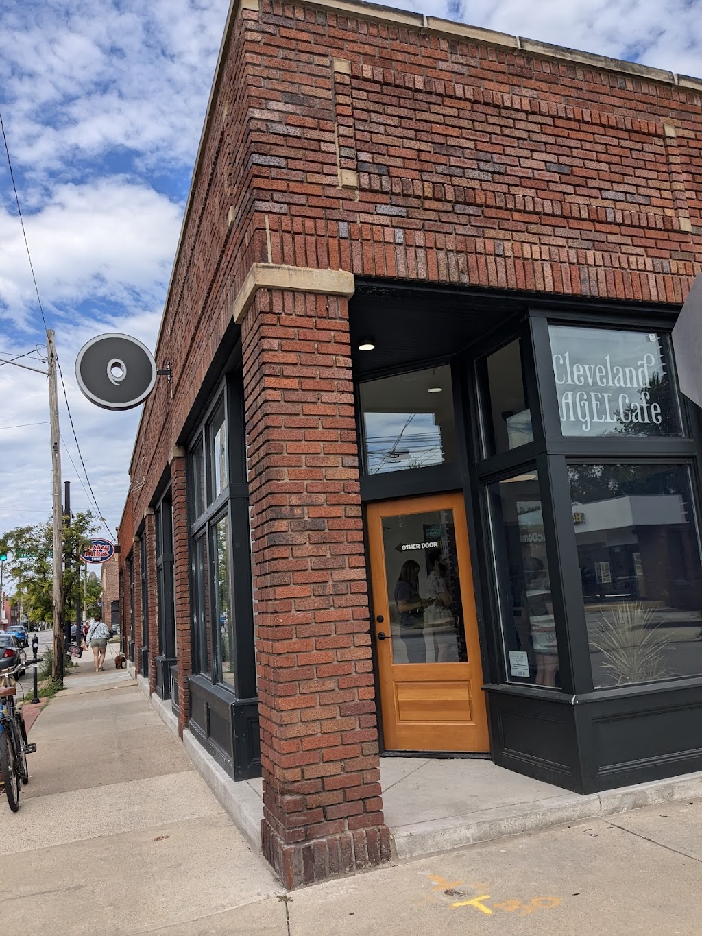 The Cleveland Bagel Cafe | restaurant | 16300 Detroit Ave, Lakewood, OH 44107, USA | 2166005652 OR +1 216-600-5652