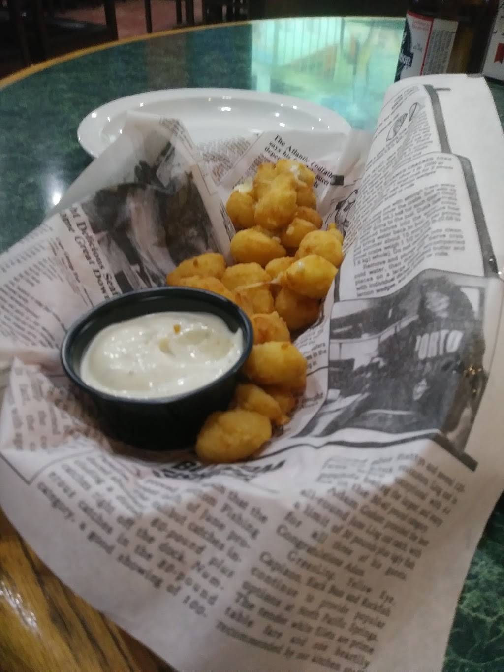 Uncle Mikes M Pour E Yum | restaurant | 736 Rodeo Dr, Hudson, WI 54016, USA | 7156902525 OR +1 715-690-2525