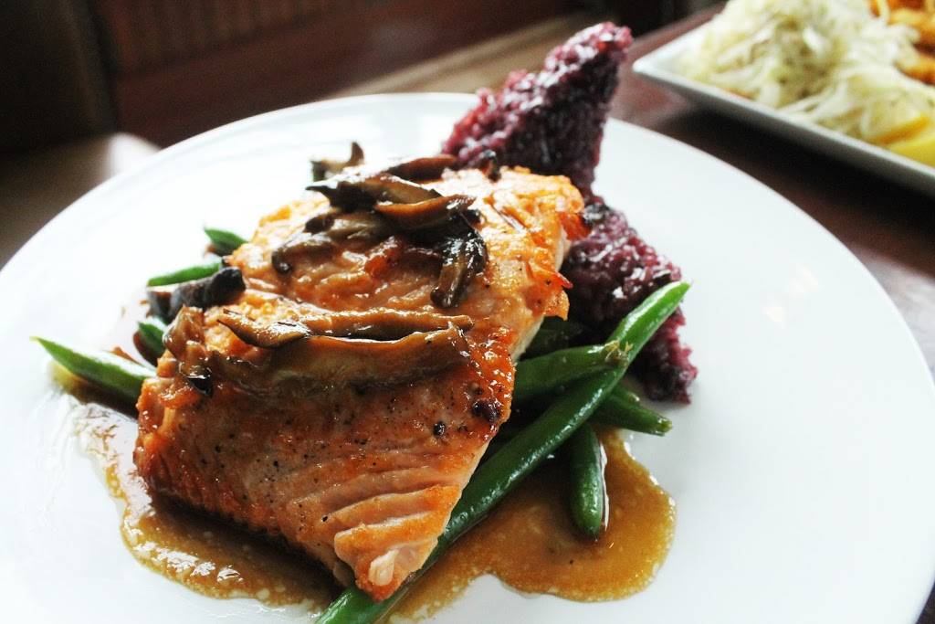 1606 Restaurant & Bar | restaurant | 55 Commercial St, Gloucester, MA 01930, USA | 9784915090 OR +1 978-491-5090