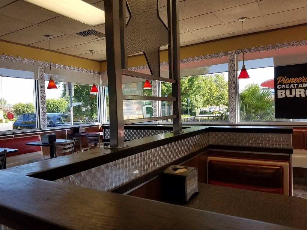 Carls Jr. | restaurant | 289 Orange Dr, Vacaville, CA 95687, USA | 7074521499 OR +1 707-452-1499