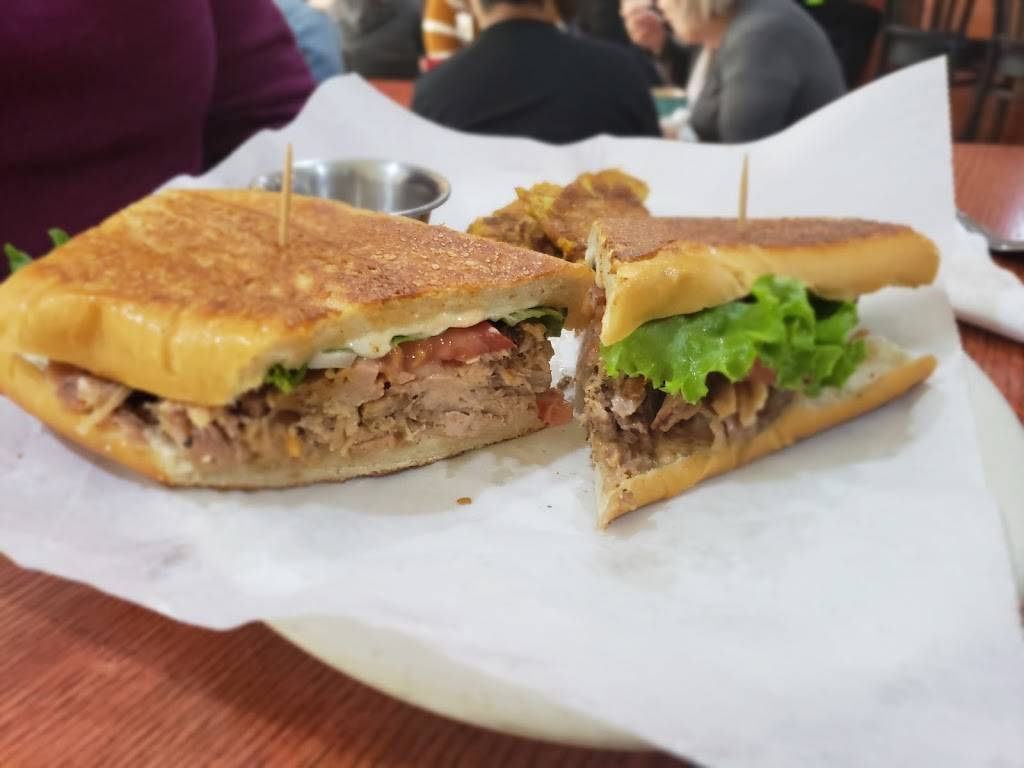 Puerto Rico Restaurant | restaurant | 6611 University Ave, Windsor Heights, IA 50324, USA | 5152741690 OR +1 515-274-1690