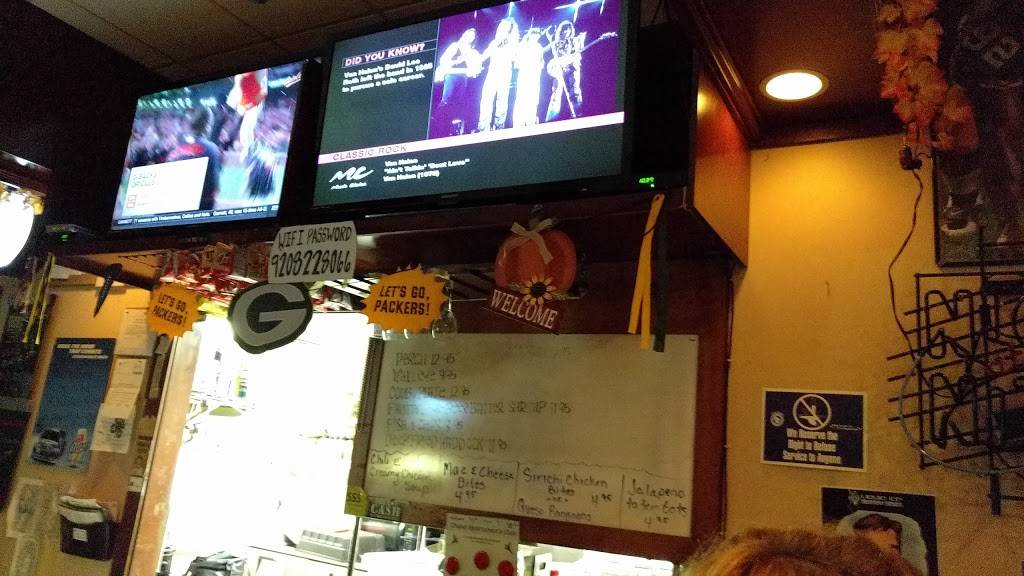 North Chase Bar & Grill | restaurant | 7786 County Road S, Sobieski, WI 54171, USA | 9208228606 OR +1 920-822-8606