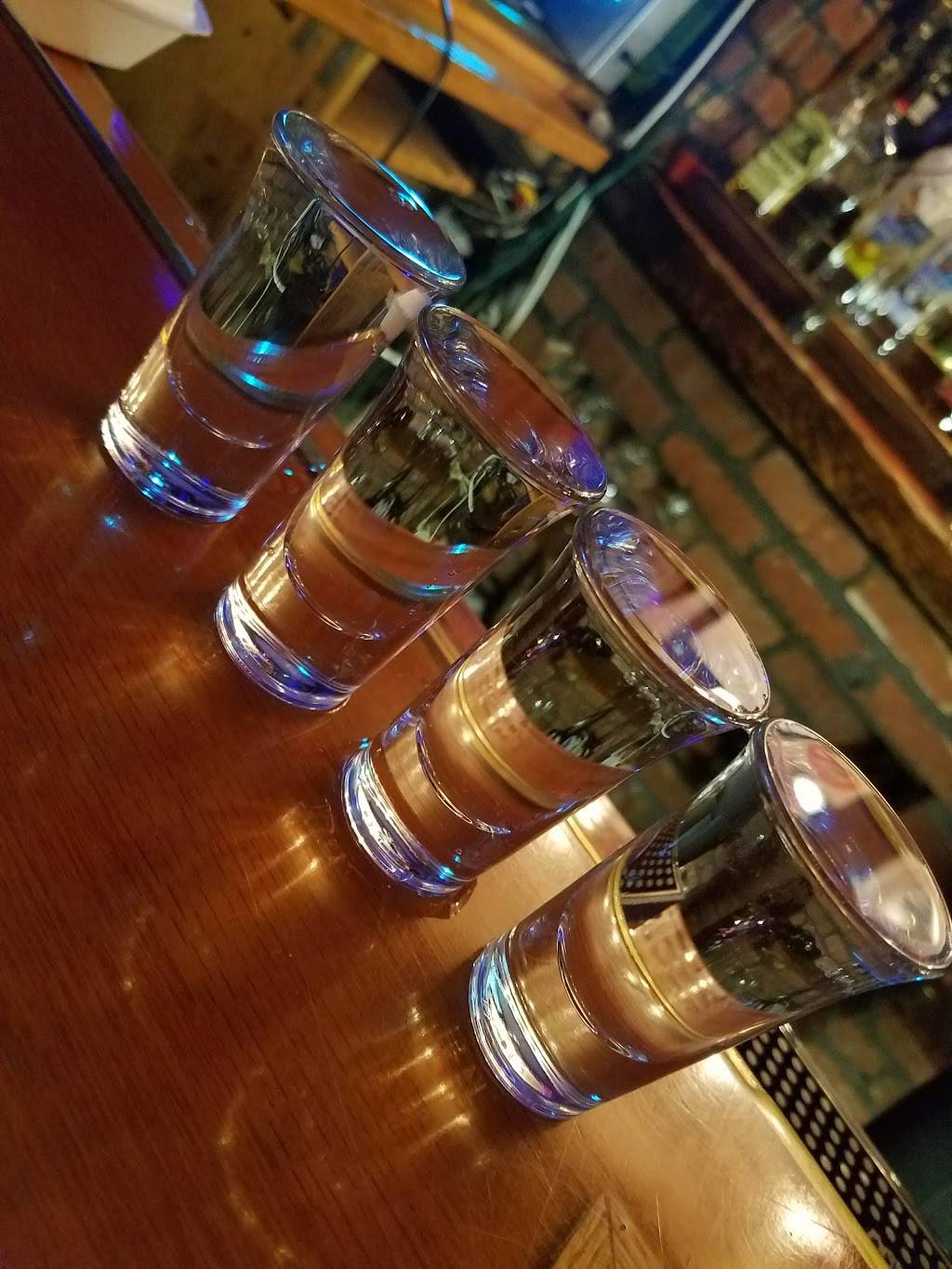 X Marks the Spot Bar and Grille | restaurant | 6364 Stenton Ave, Philadelphia, PA 19138, USA | 2154249500 OR +1 215-424-9500