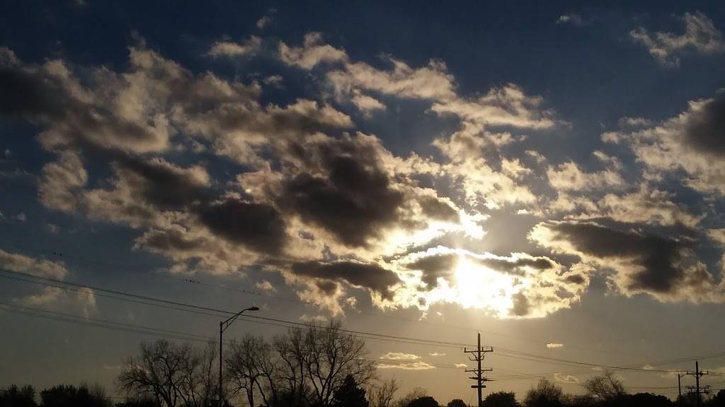 Dunkin Donuts | cafe | 7516 Cass Avenue #5b, Darien, IL 60561, USA | 6304341799 OR +1 630-434-1799