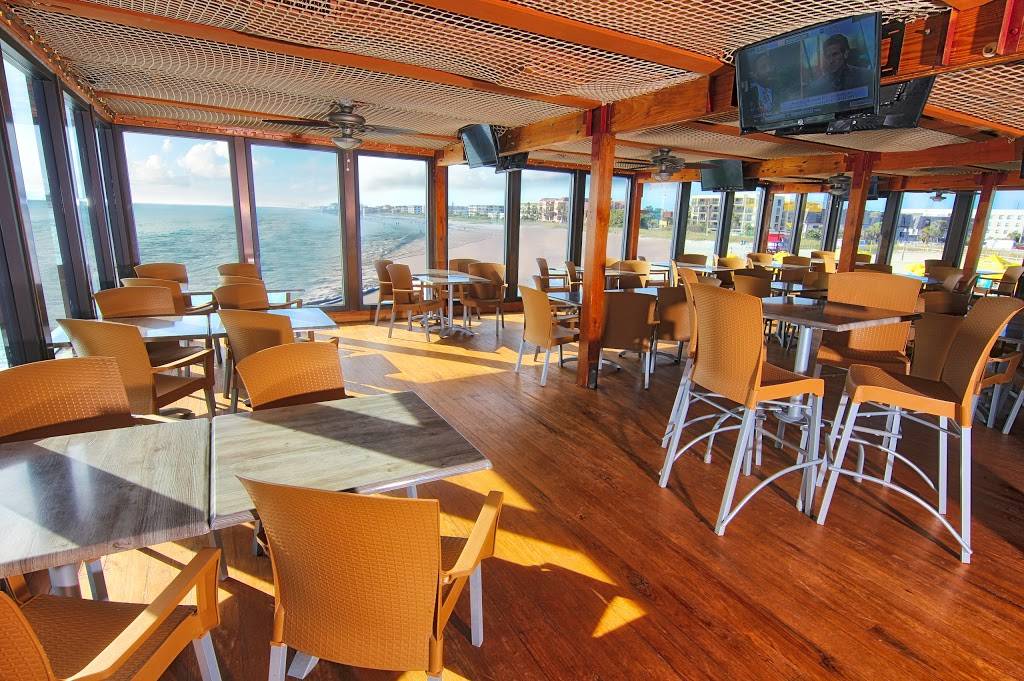 Pelicans Bar & Grill | restaurant | 401 Meade Ave, Cocoa Beach, FL 32931, USA | 3217837549 OR +1 321-783-7549