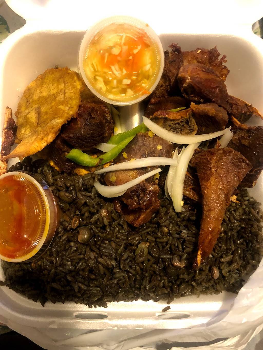 RC | Caribbean Restaurant | restaurant | 3760 NE 3rd Ave, Pompano Beach, FL 33064, USA | 9549333280 OR +1 954-933-3280