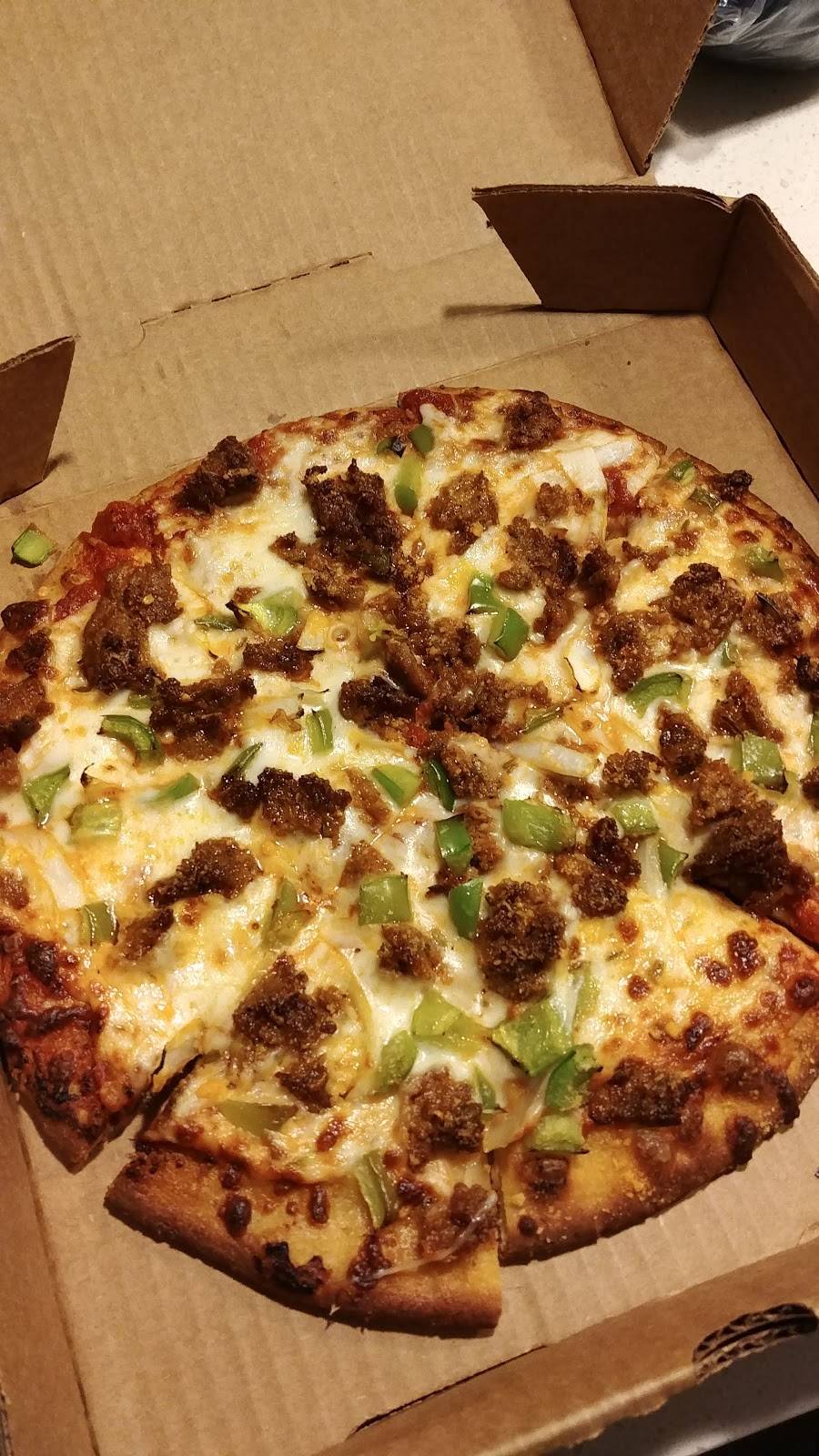 Lincoln Station Coffee/Pizza/Music | restaurant | 9360 Station St, Lone Tree, CO 80124, USA | 7204409386 OR +1 720-440-9386