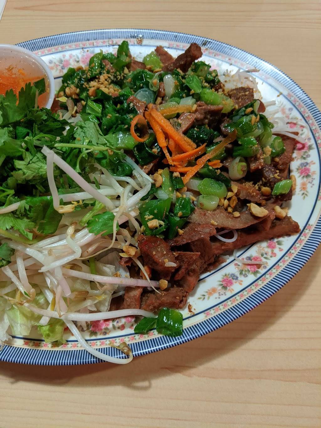 Mekong Delta Café | restaurant | 222 N Charles St, Baltimore, MD 21201, USA | 4439551100 OR +1 443-955-1100