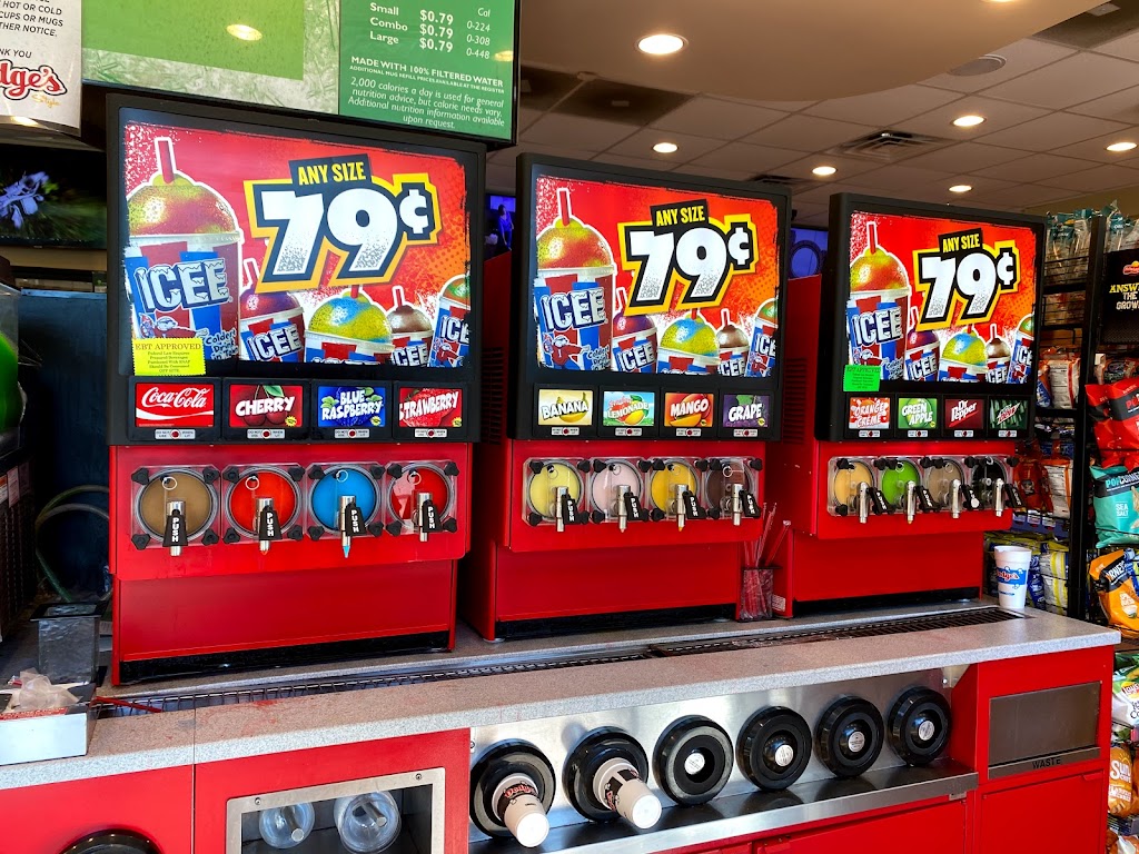 Dodges | restaurant | 640 E Grand Ave, Hot Springs, AR 71901, USA | 5012930154 OR +1 501-293-0154