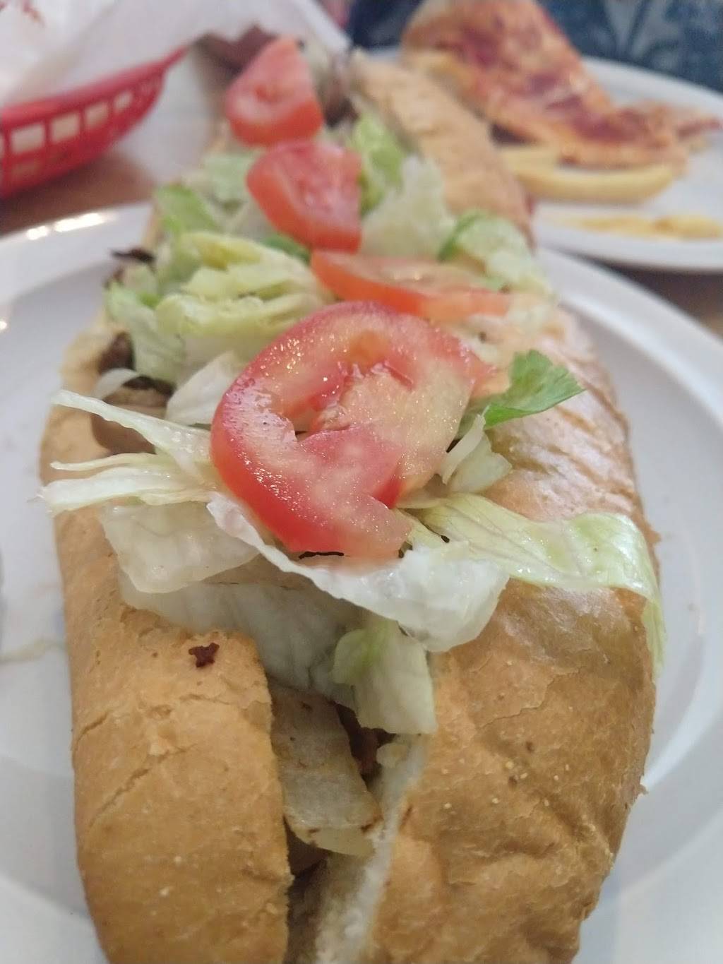 Teddys Pizza & Subs | restaurant | 9 E Federal St, Middleburg, VA 20117, USA | 5406878880 OR +1 540-687-8880