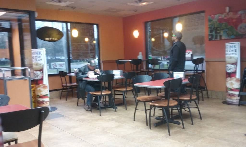 Jack in the Box | restaurant | 13124 Dairy Ashford Rd, Sugar Land, TX 77478, USA | 8325039443 OR +1 832-503-9443