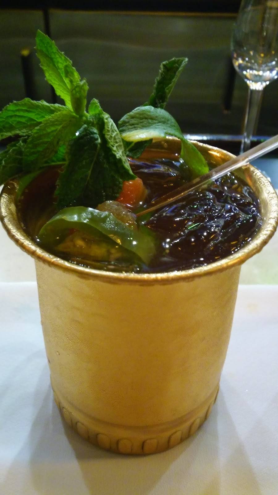 Aruns Thai Restaurant | restaurant | 4156 N Kedzie Ave, Chicago, IL 60618, USA | 7735391909 OR +1 773-539-1909