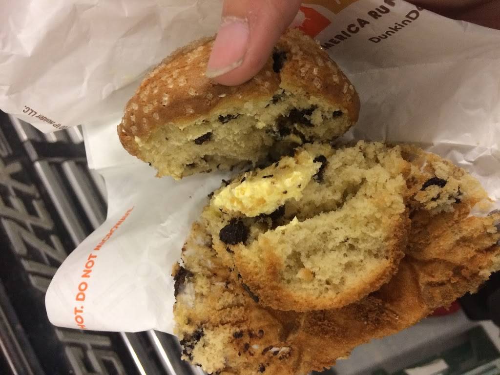 Dunkin | bakery | 323 Centre Ave, Abington, MA 02351, USA | 7818717301 OR +1 781-871-7301