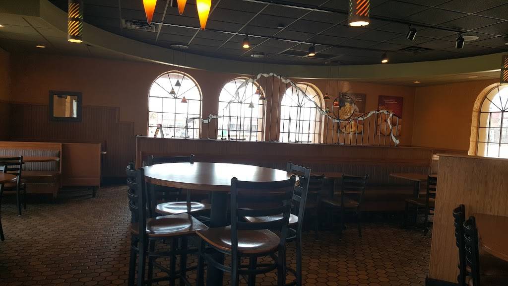Taco Bueno | restaurant | 5748 SW Green Oaks Blvd, Arlington, TX 76017, USA | 8174831584 OR +1 817-483-1584