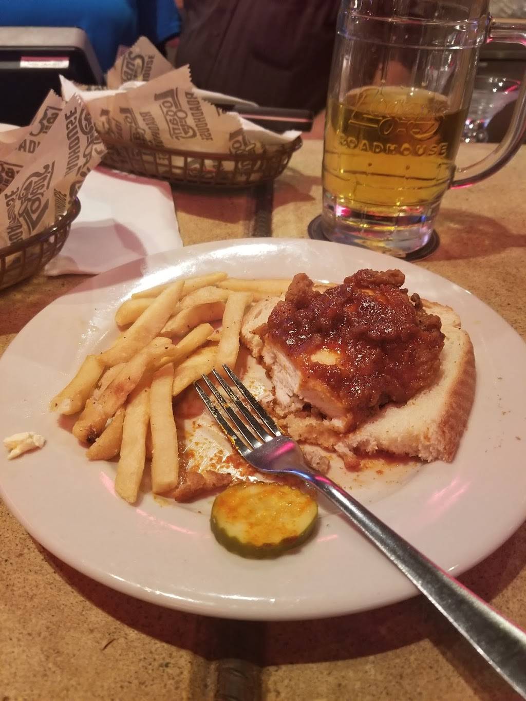 Logans Roadhouse | restaurant | 140 Rojay Dr, Lexington, KY 40503, USA | 8592730899 OR +1 859-273-0899