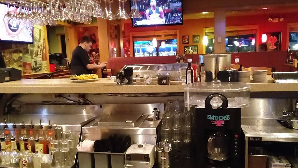 Applebees Grill + Bar | restaurant | 3040 E College Ave, Appleton, WI 54915, USA | 9209548771 OR +1 920-954-8771
