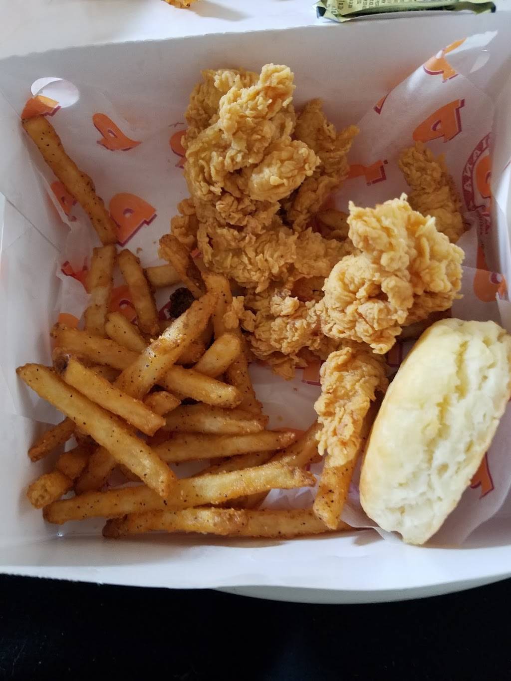 Popeyes Louisiana Kitchen | restaurant | 8415 Farm to Market 1960 Bypass Rd W, Humble, TX 77338, USA | 2818834421 OR +1 281-883-4421