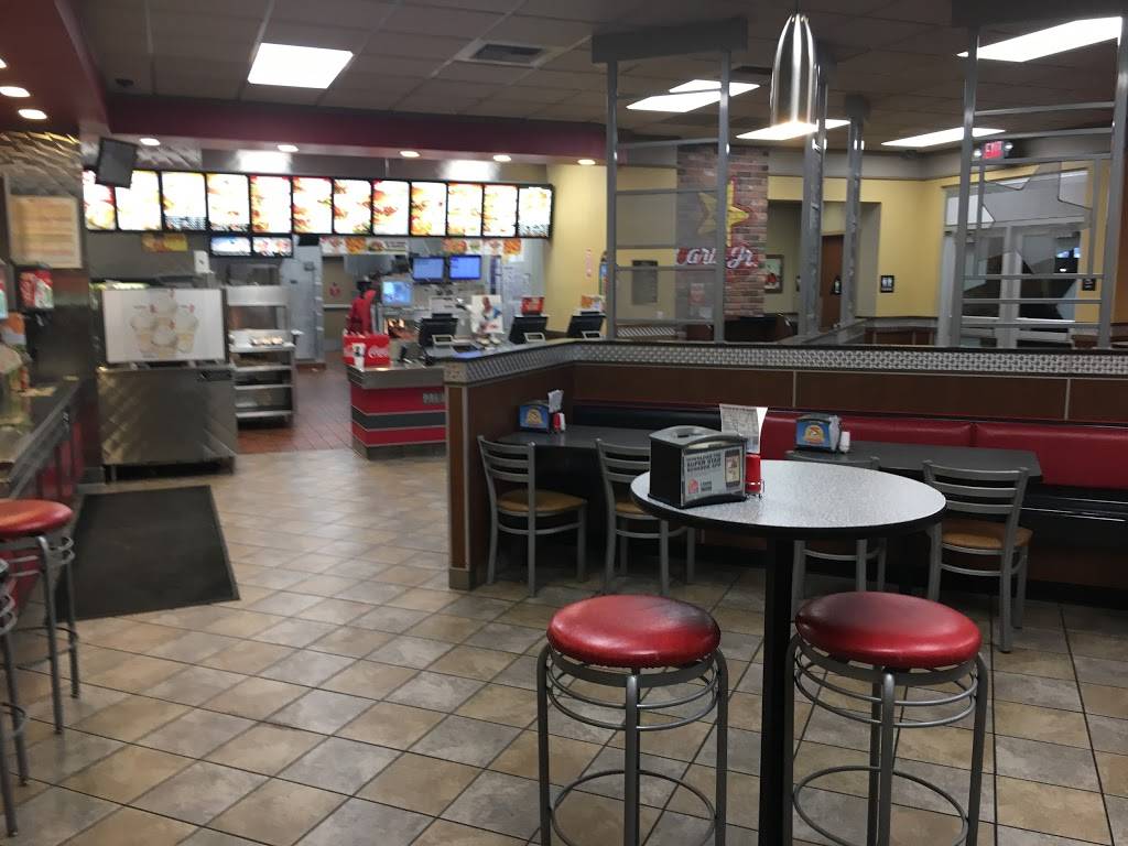 Carls Jr. | restaurant | 3240 Yorba Linda Blvd, Fullerton, CA 92831, USA | 7145285910 OR +1 714-528-5910