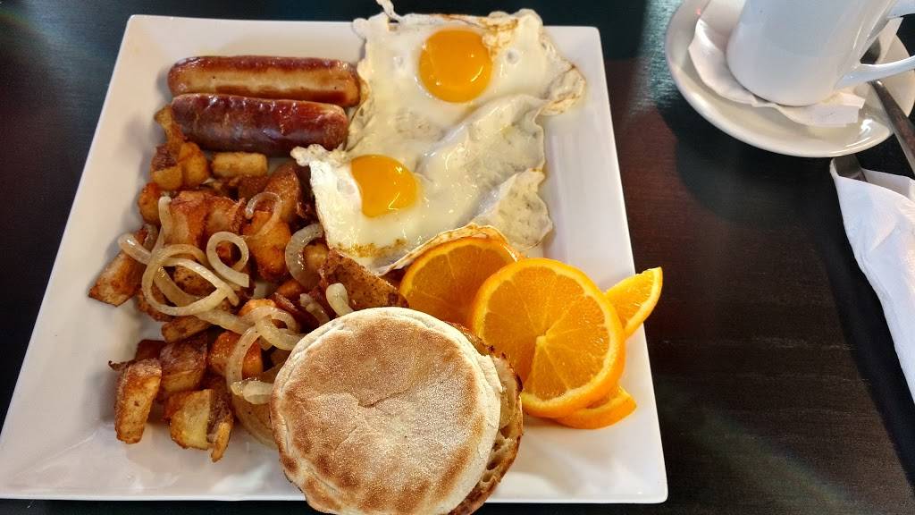 Scottys Corner Diner | restaurant | 2006 Robertson Rd, Nepean, ON K2H 1A5, Canada | 6136952222 OR +1 613-695-2222