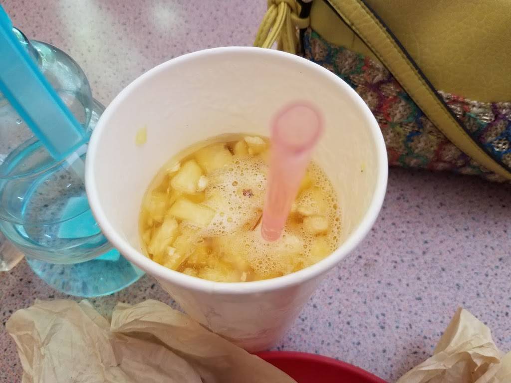 Tacos y Tortas El Patito Revolucion | restaurant | Av Revolución 520, Pro-hogar, 21410 Tecate, B.C., Mexico | 016656540721 OR +52 665 654 0721