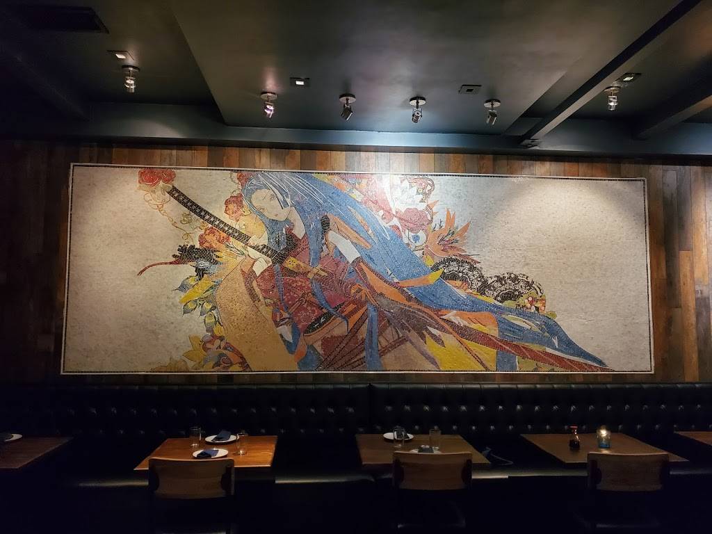 Silom Thai & Sushi | restaurant | 3345 Lenox Rd NE, Atlanta, GA 30326, USA | 4045493948 OR +1 404-549-3948