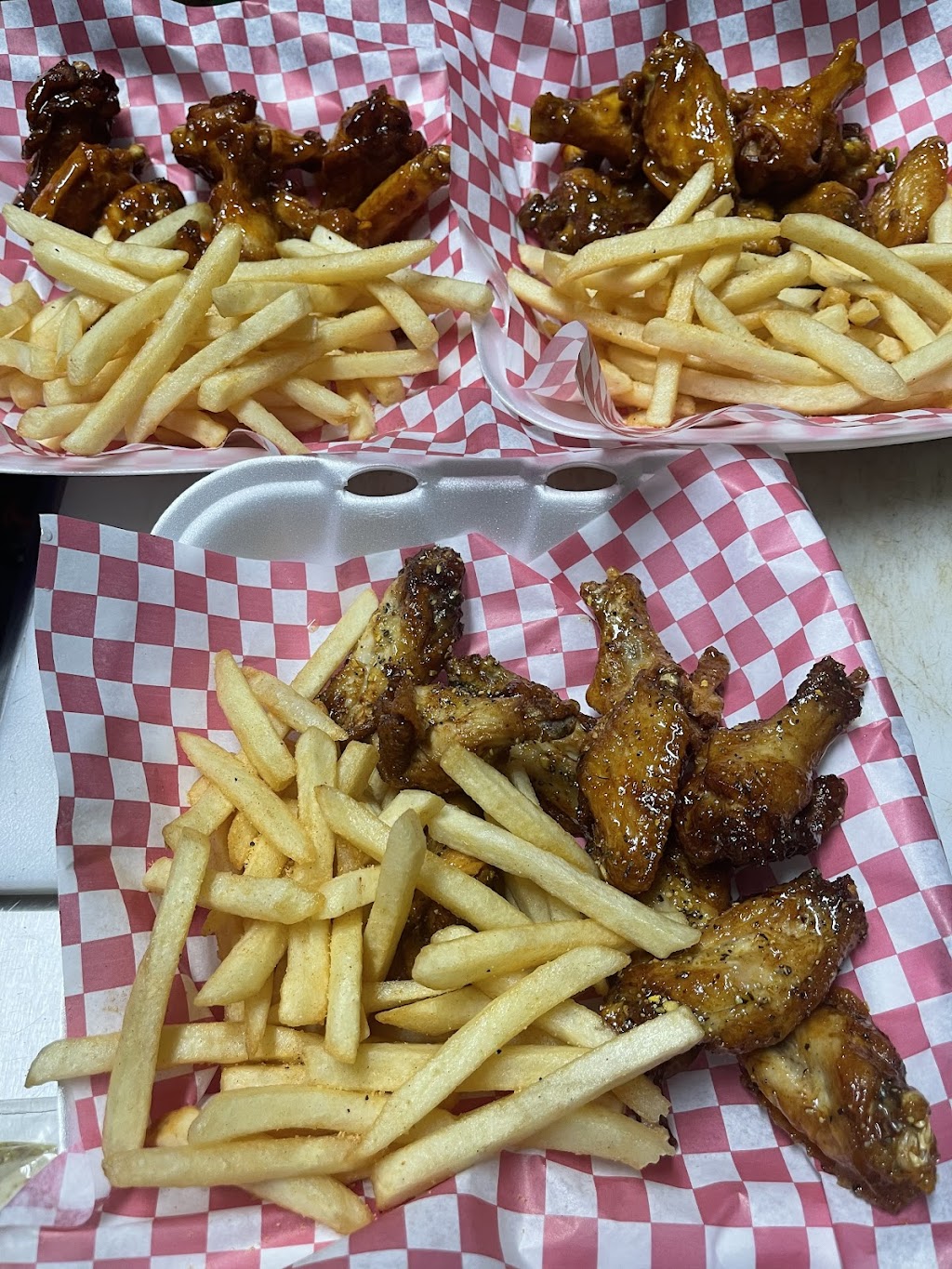 Vills Grill | restaurant | 10004 Abercorn St, Savannah, GA 31406, USA | 9125070825 OR +1 912-507-0825