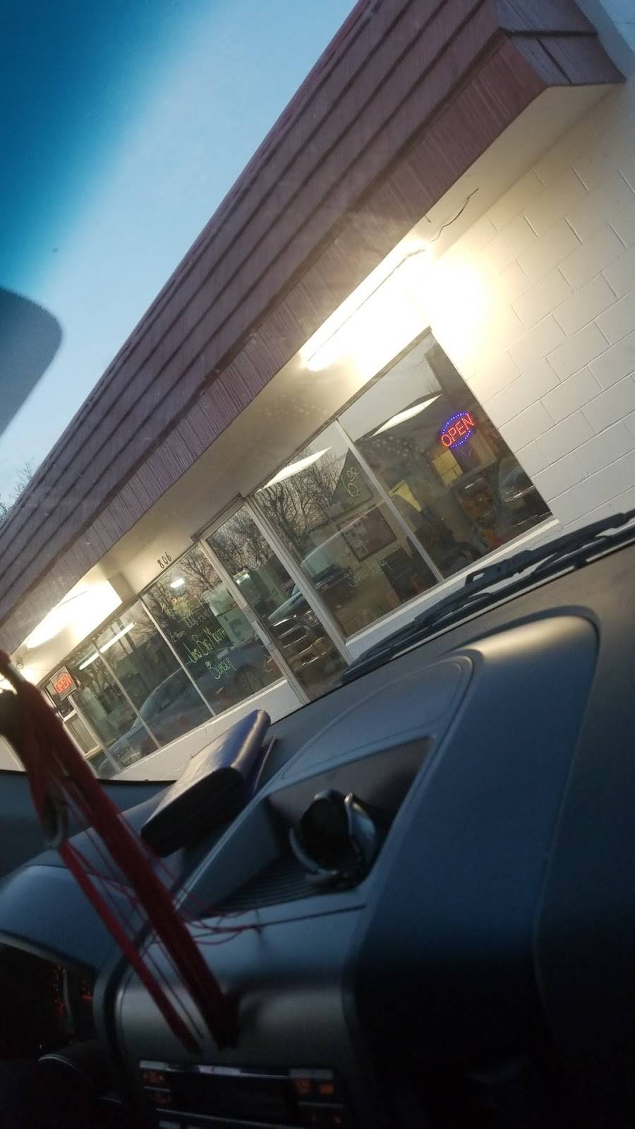 Jims Drive In | restaurant | 806 W Main St, Green Forest, AR 72638, USA | 8704386277 OR +1 870-438-6277