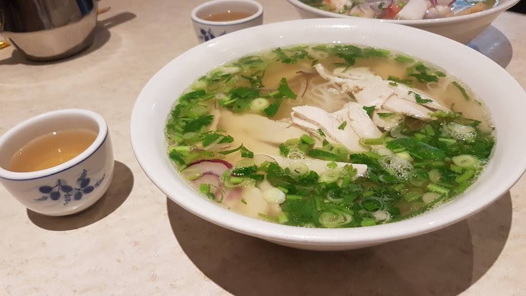 Pho Asia | restaurant | 110 Woodbridge Ave, Woodbridge, ON L4L 2S6, Canada | 9058567513 OR +1 905-856-7513