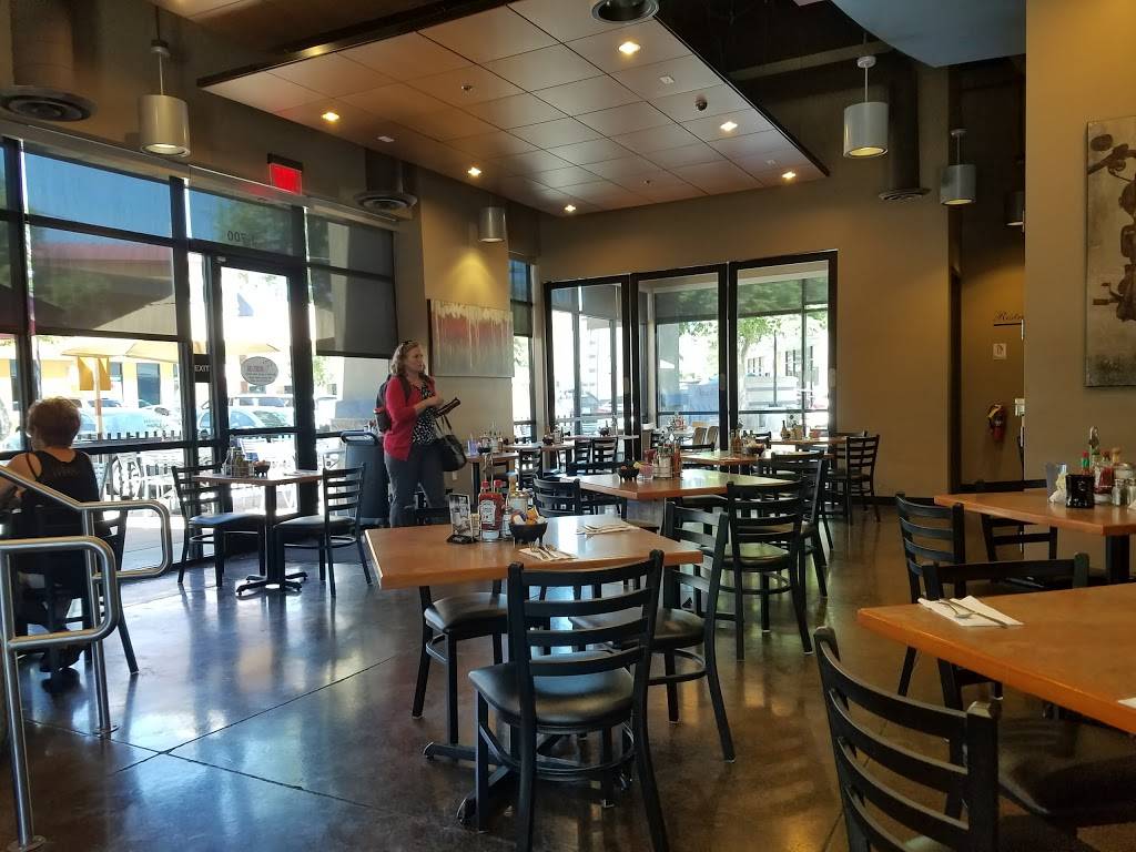 Biscuits Cafe | restaurant | 19420 N 59th Ave, Glendale, AZ 85308, USA | 6233762440 OR +1 623-376-2440