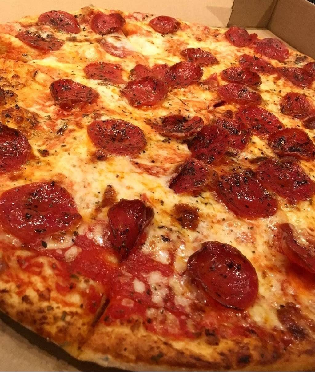 Pinks Pizza | meal delivery | 1403 Heights Blvd, Houston, TX 77008, USA | 7138647465 OR +1 713-864-7465
