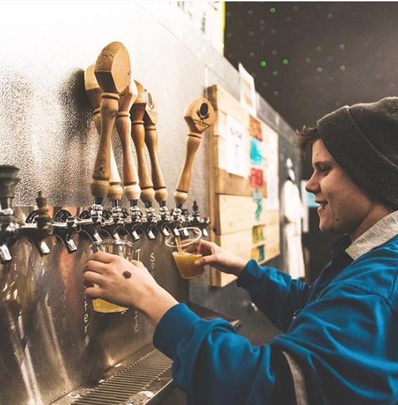 Turtle Swamp Beer Garden (Roslindale Substation) | restaurant | 4228 Washington St, Roslindale, MA 02131, USA | 6175220038 OR +1 617-522-0038