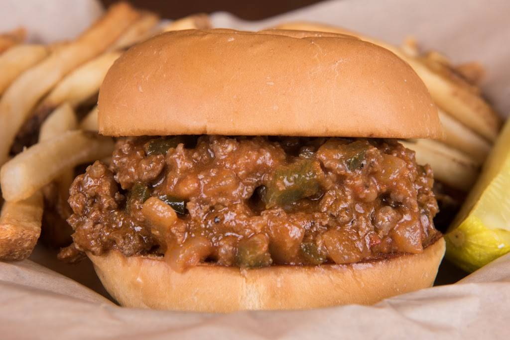 Sweet Peas Public House | restaurant | 472 South Snelling Ave S, St Paul, MN 55105, USA | 6516980100 OR +1 651-698-0100