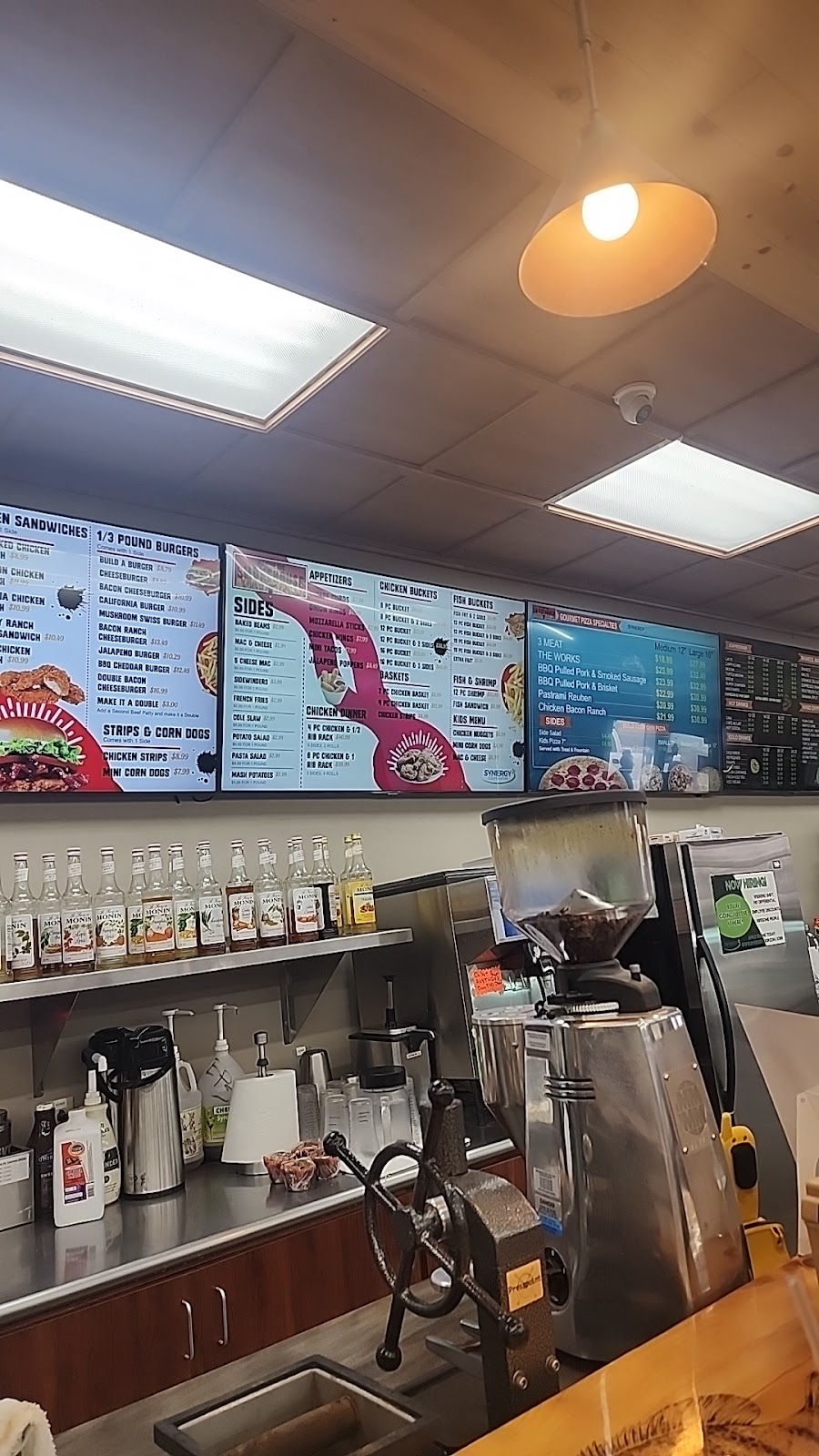 Pit Stop BBQ Smokehouse | restaurant | 701 WI-48, Birchwood, WI 54817, USA | 7153547991 OR +1 715-354-7991