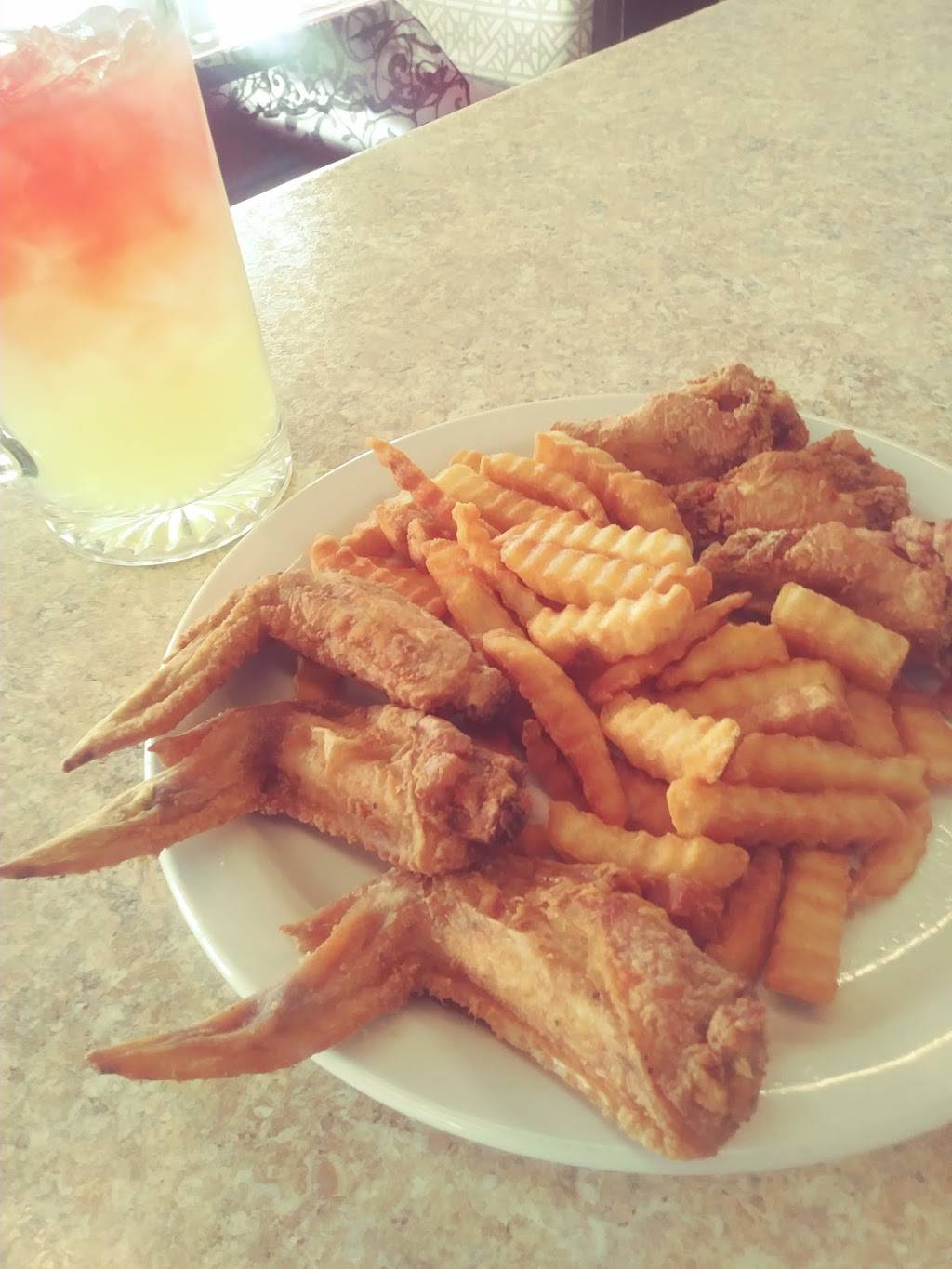 Chris New Orleans Kitchen | restaurant | 1260 Rumrill Blvd, San Pablo, CA 94806, USA | 5102359117 OR +1 510-235-9117